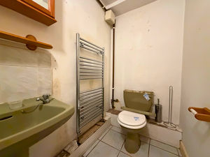 Photo 13- click for photo gallery